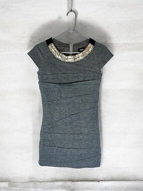 Women’s Beaded-Neck Grey Cap-Sleeve Blouse Size S